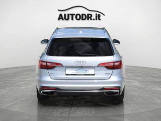 AUDI A4 usata, con USB