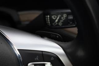 VOLKSWAGEN Touareg usata, con Sedili sportivi