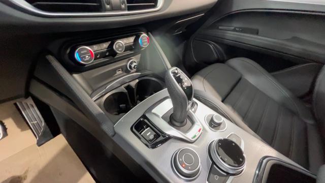ALFA ROMEO Stelvio usata, con Regolazione elettrica sedili