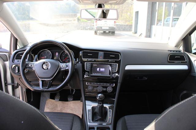 VOLKSWAGEN Golf usata, con Controllo trazione