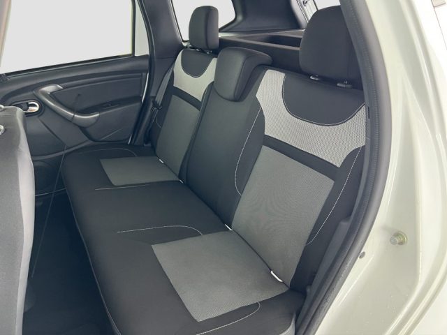 DACIA Duster usata 9