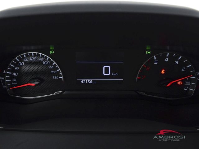 PEUGEOT 208 usata 12