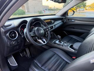 ALFA ROMEO Stelvio usata, con Chiusura centralizzata