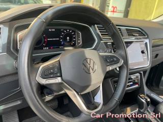 VOLKSWAGEN Tiguan usata, con Autoradio