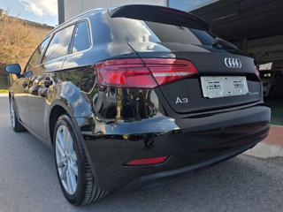 AUDI A3 usata, con Autoradio