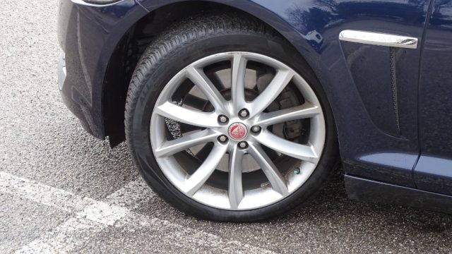 JAGUAR XF usata, con Servosterzo