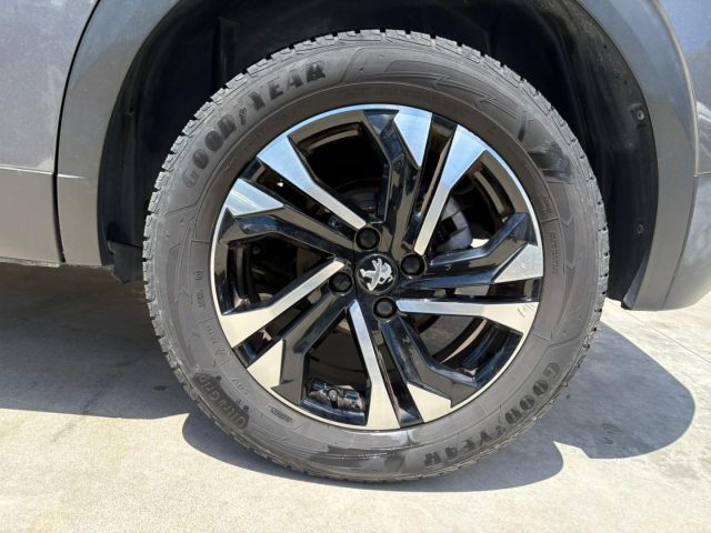PEUGEOT 2008 usata, con Interni in pelle