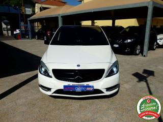 MERCEDES-BENZ B 180 usata, con Airbag