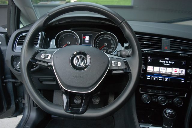 VOLKSWAGEN Golf usata, con Boardcomputer