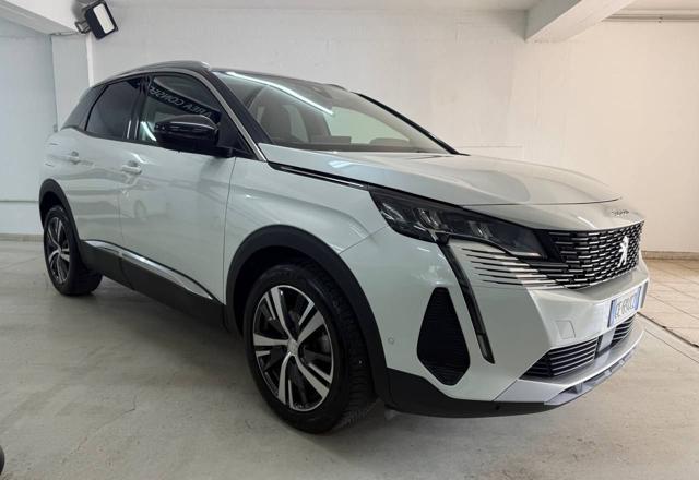 PEUGEOT 3008 usata, con Airbag