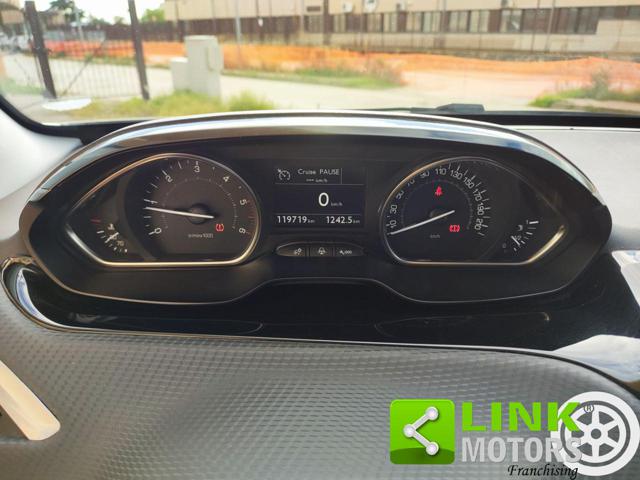 PEUGEOT 2008 usata 28