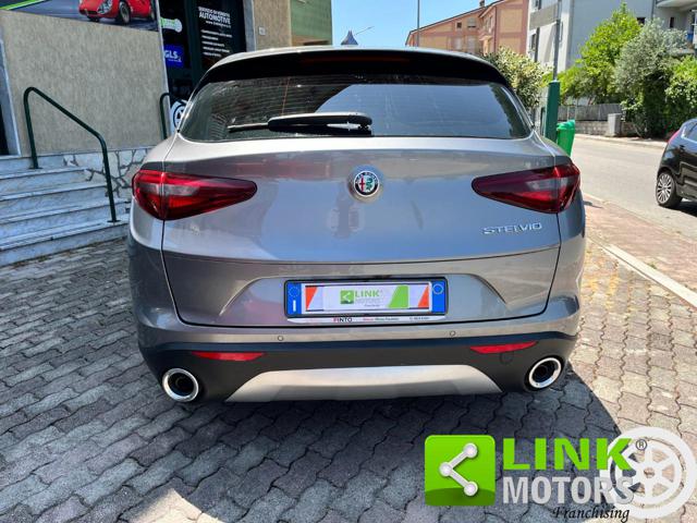 ALFA ROMEO Stelvio usata, con Touch screen