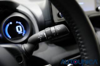 TOYOTA Yaris usata, con Volante multifunzione