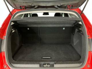 RENAULT Captur usata, con Sensori di parcheggio anteriori