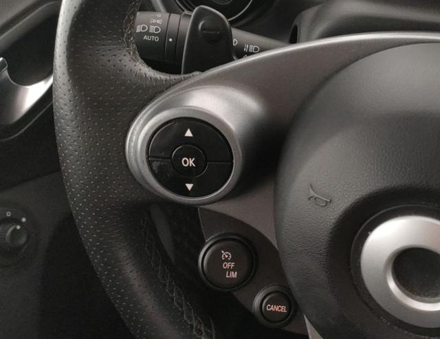 SMART ForFour usata, con USB