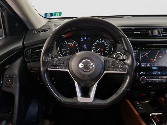 NISSAN X-Trail usata, con Controllo automatico clima