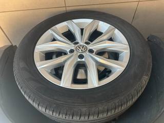 VOLKSWAGEN Tiguan usata, con Sistema di navigazione