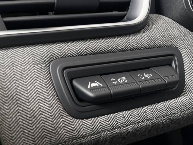 RENAULT Clio usata, con Controllo elettronico della corsia
