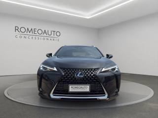 LEXUS UX 250h usata, con Controllo automatico clima