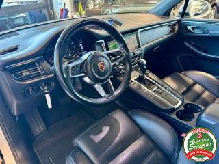 PORSCHE Macan usata, con Boardcomputer