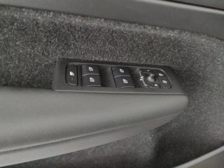VOLVO XC40 usata, con USB