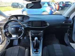 PEUGEOT 308 usata, con Cruise Control