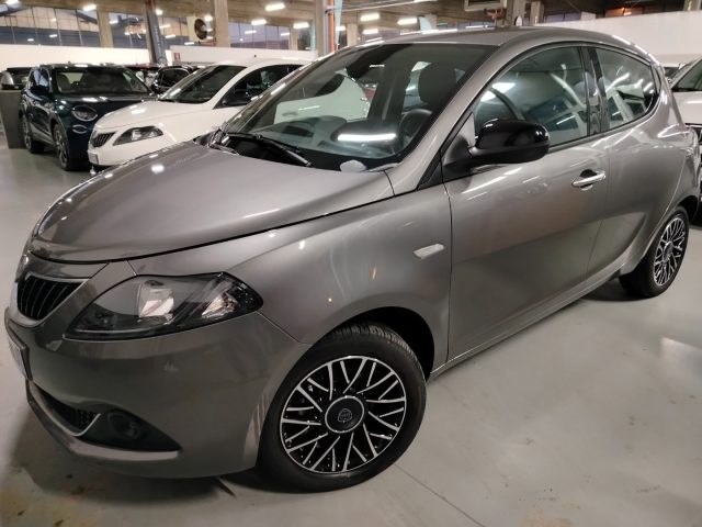 LANCIA Ypsilon usata 13