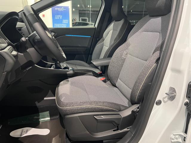 RENAULT Captur usata, con Controllo automatico clima