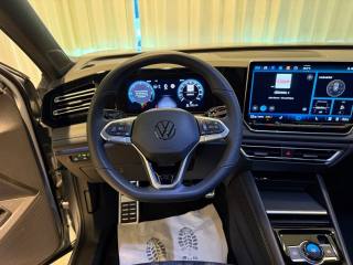 VOLKSWAGEN Tiguan usata, con Autoradio