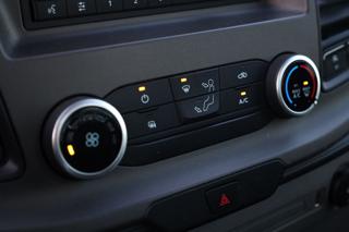 OPEL Movano usata, con USB