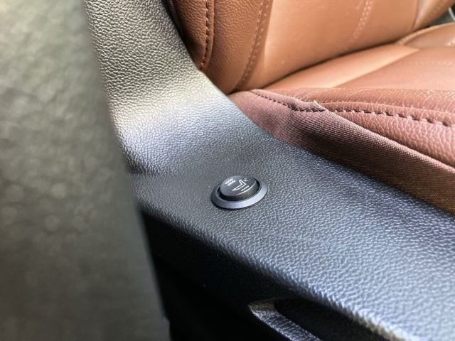ALFA ROMEO Stelvio usata, con Volante multifunzione
