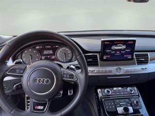 AUDI S8 usata, con Fendinebbia