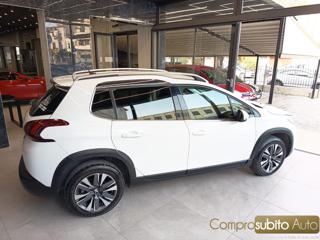PEUGEOT 2008 usata, con Cerchi in lega