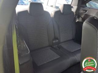 PEUGEOT 5008 usata, con Alzacristalli elettrici