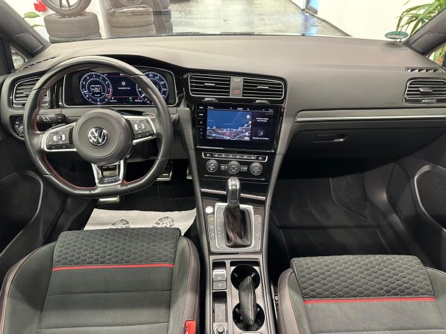 VOLKSWAGEN Golf GTI usata, con Cronologia tagliandi