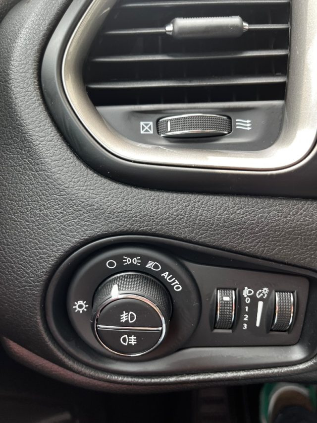 JEEP Renegade usata, con Controllo trazione