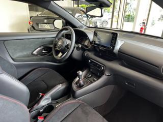 TOYOTA Yaris usata, con Sospensioni sportive