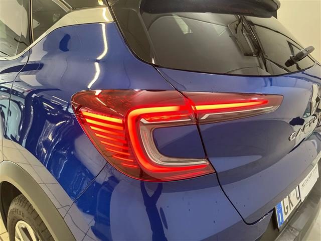 RENAULT Captur usata 7