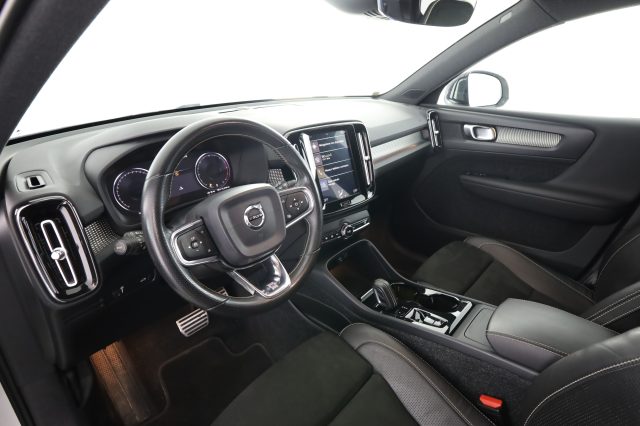 VOLVO XC40 usata 0