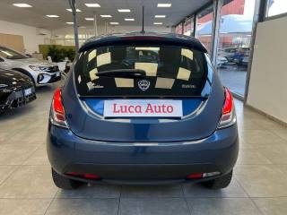 LANCIA Ypsilon usata, con Autoradio