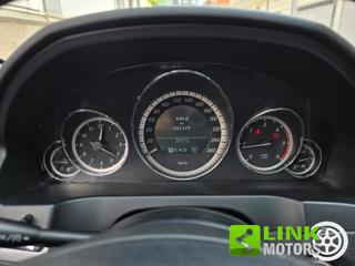 MERCEDES-BENZ E 220 usata, con ESP