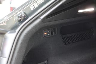 AUDI Q8 usata, con Portellone posteriore elettrico