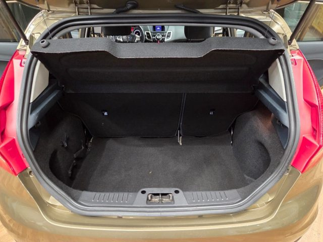 FORD Fiesta usata, con Climatizzatore