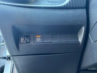 PEUGEOT 208 usata, con Autoradio