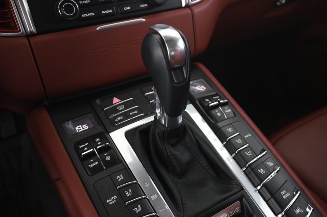 PORSCHE Macan usata 14