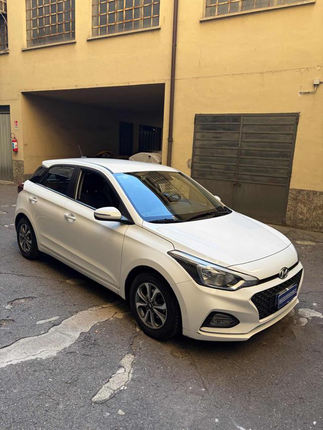 HYUNDAI i20 usata, con ABS