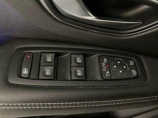 RENAULT Scenic usata, con Sensori di parcheggio anteriori
