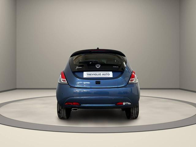 LANCIA Ypsilon usata, con Autoradio