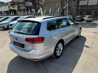 VOLKSWAGEN Passat Variant usata, con Airbag Passeggero