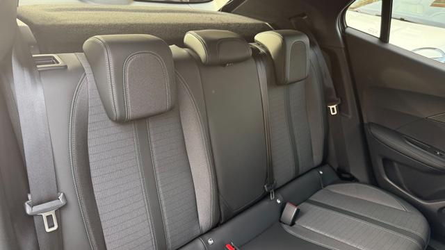 PEUGEOT 2008 usata, con Interni in pelle